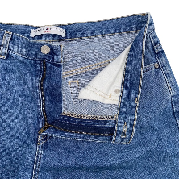 Tommy Hilfiger Vintage 90s Mom Shorts - Picture 7 of 8